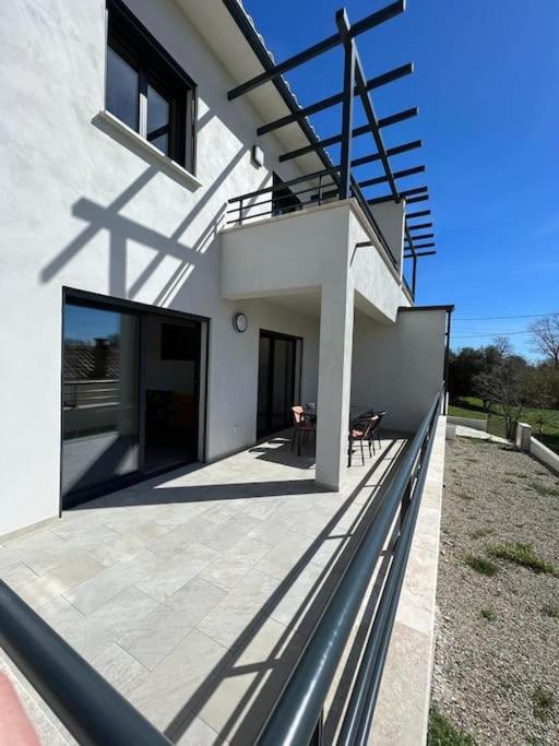 Logement Neuf-Ghisonaccia Centre, A 5Min De La Mer エクステリア 写真